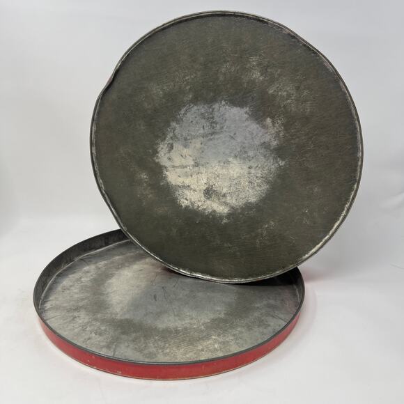 Vintage 30s Huylers Christmas Candy Tin Round Metal Primitive Cottage Farmhouse - Picture 11 of 15